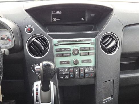 Used 2011 Honda Pilot EX image 24