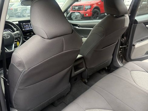 Used 2021 Toyota Camry LE FWD image 26