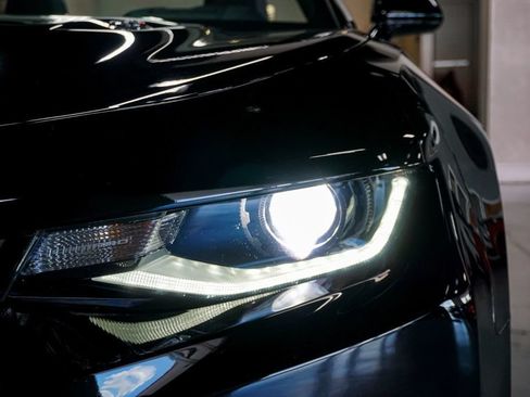 Used 2024 Chevrolet Camaro ZL1 RWD image 92