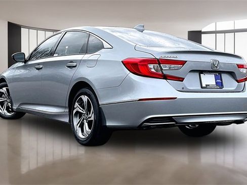 Certified 2018 Honda Accord EX-L image 4