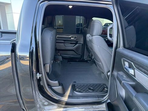 Used 2019 RAM 1500 Big Horn image 23