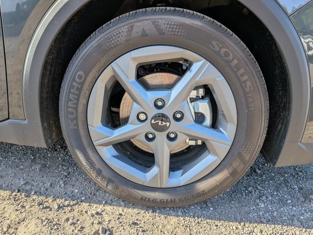 New 2026 Kia K4 FWD image 11