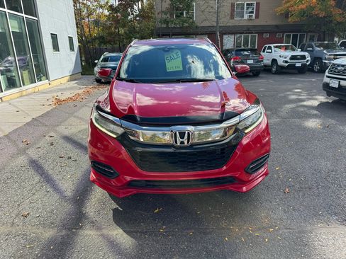Used 2019 Honda HR-V Touring image 8