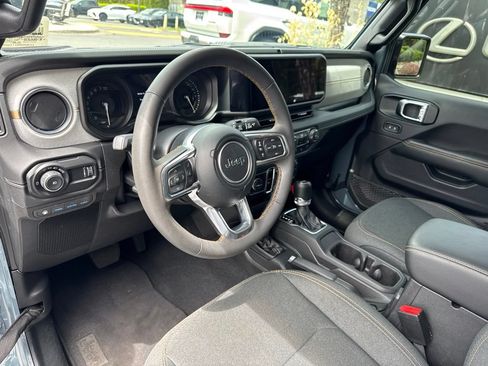 Used 2024 Jeep Wrangler Unlimited Sahara w/ Safety Group AWD/4WD image 13
