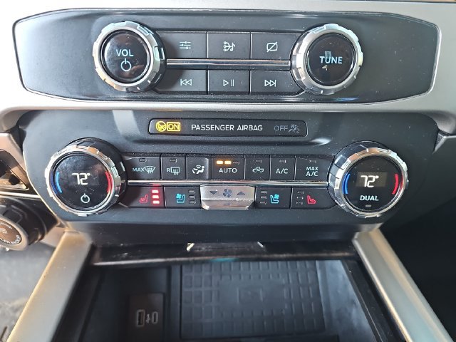 Used 2022 Ford F350 Lariat w/ Lariat Ultimate Package AWD/4WD image 26