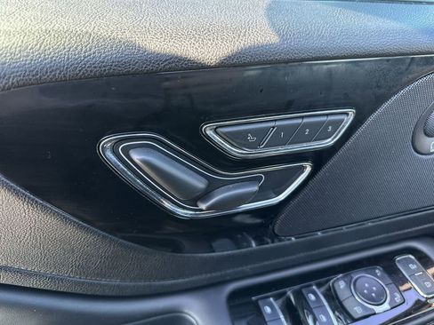 Used 2024 Lincoln Aviator Reserve AWD/4WD image 12
