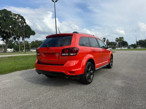 Used 2018 Dodge Journey Crossroad AWD/4WD image 5