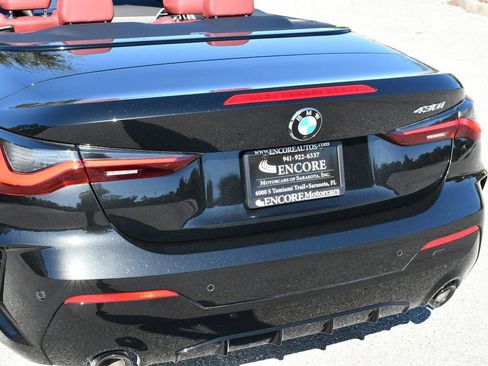 Used 2025 BMW 430i Convertible w/ M Sport Package image 10