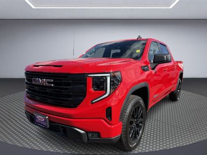 Used 2025 GMC Sierra 1500 Elevation