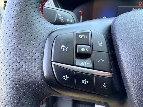 Used 2024 Ford Escape ST-Line w/ Tech Pack #1 AWD/4WD image 16