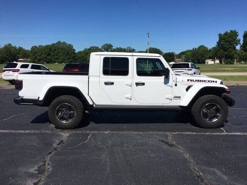 Used 2021 Jeep Gladiator Rubicon AWD/4WD image 2
