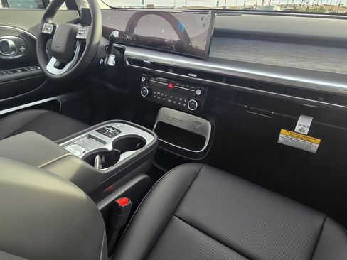 New 2026 Hyundai Ioniq 9 Limited AWD/4WD image 30