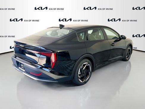 New 2026 Kia K4 EX FWD image 7