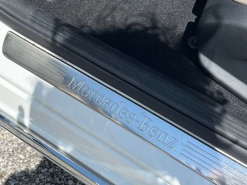 Used 2018 Mercedes-Benz C 300 4MATIC Sedan image 20