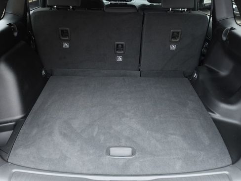 Used 2025 Jeep Grand Cherokee Laredo X w/ Trailer Tow Package image 12