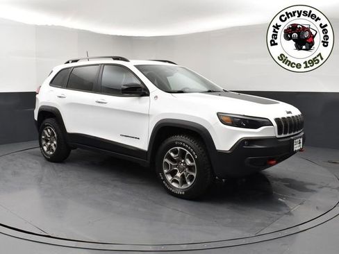 Used 2022 Jeep Cherokee Trailhawk w/ Sound & Nav Group AWD/4WD image 1