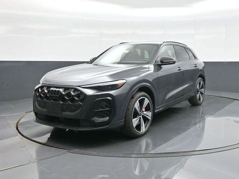 New 2026 Audi SQ5 Premium Plus AWD/4WD image 3