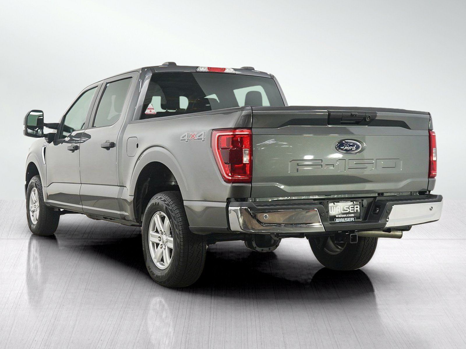 Used 2023 Ford F150 XLT w/ Trailer Tow Package AWD/4WD image 3