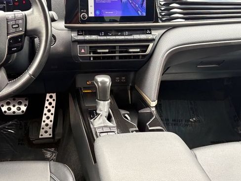 Certified 2025 Toyota Camry SE FWD image 17