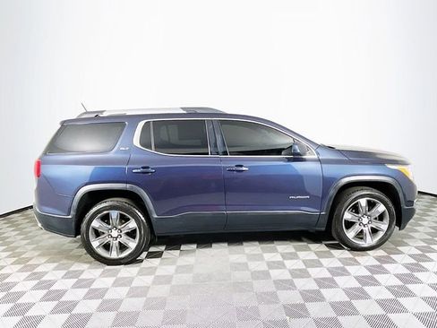 Used 2018 GMC Acadia SLT image 9