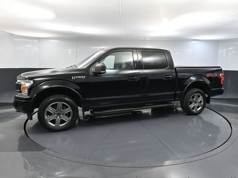 Used 2018 Ford F150 XLT w/ Equipment Group 302A Luxury AWD/4WD image 12