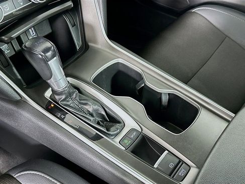 Used 2020 Honda Accord Sport image 17