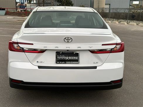 New 2026 Toyota Camry LE image 7