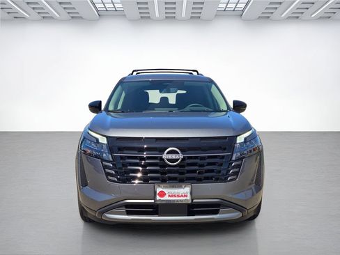 New 2026 Nissan Pathfinder Platinum AWD/4WD image 2