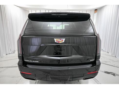 New 2026 Cadillac Escalade ESV Platinum Sport w/ LPO, ONYX Package image 6