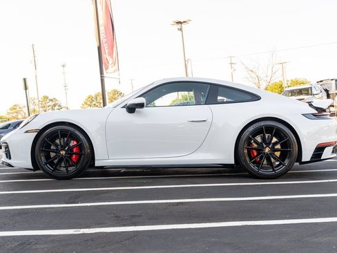 Used 2023 Porsche 911 Carrera S RWD image 25