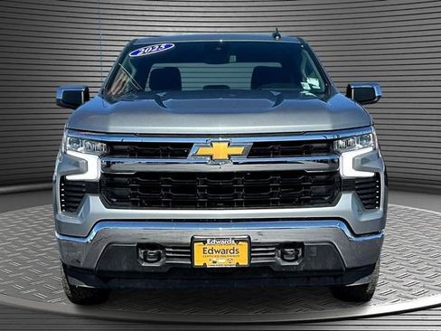 Used 2025 Chevrolet Silverado 1500 LT AWD/4WD image 2