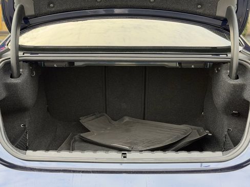 Used 2021 BMW M4 Competition w/ Executive Package image 18