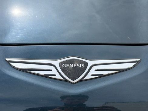 Used 2025 Genesis G70 2.5T AWD/4WD image 38