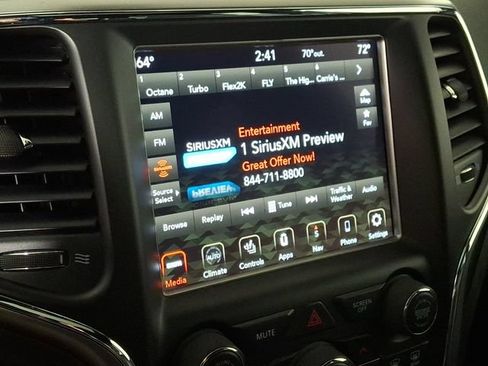 Used 2018 Jeep Grand Cherokee Altitude AWD/4WD image 19