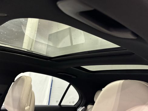 New 2026 Mercedes-Benz C 300 4MATIC Sedan image 16