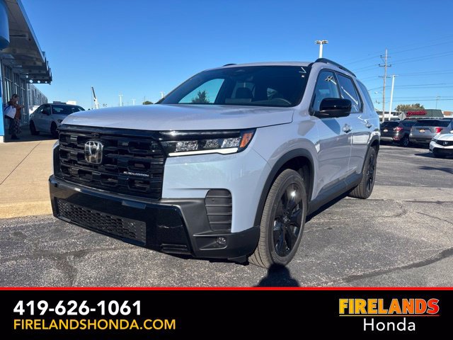 New 2026 Honda Pilot Black Edition image 1