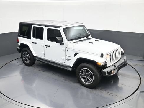 Used 2023 Jeep Wrangler Unlimited Sahara AWD/4WD image 27