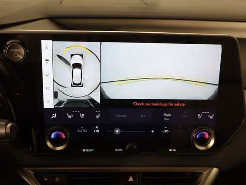 New 2026 Lexus RX 450h AWD image 19