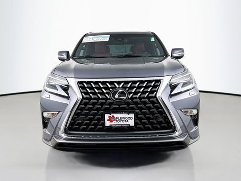 Used 2023 Lexus GX 460 Premium w/ Accessory Package AWD/4WD image 2