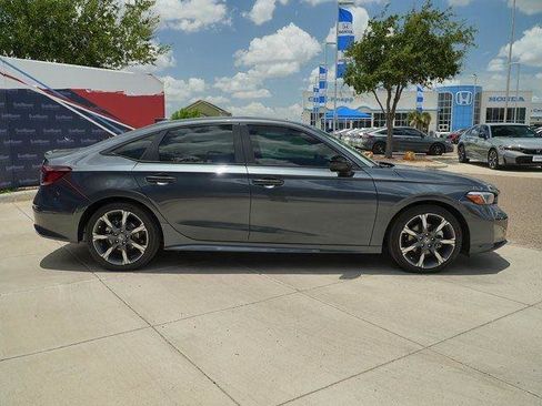 Used 2025 Honda Civic Sport Touring image 4