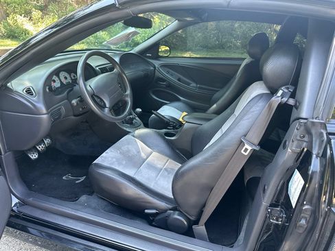 Used 2003 Ford Mustang Cobra RWD image 10