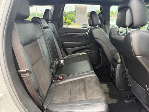 Used 2021 Jeep Grand Cherokee Laredo X AWD/4WD image 36