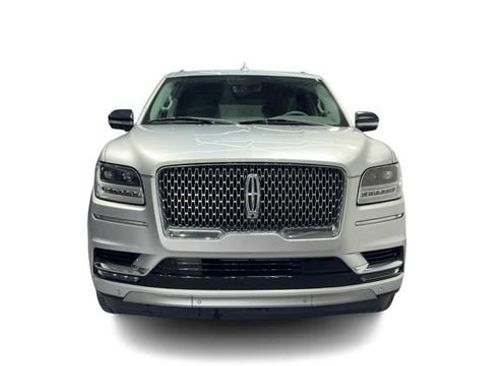 Used 2019 Lincoln Navigator L Select RWD image 6