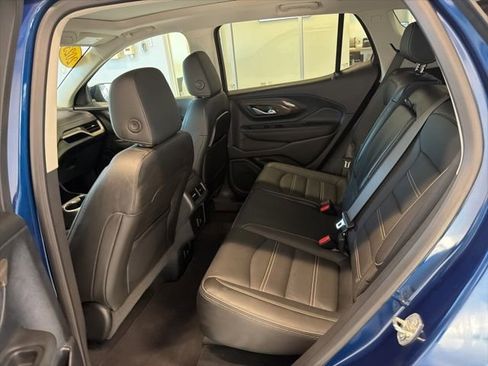 Used 2023 GMC Terrain Denali image 17