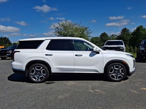 Used 2023 Hyundai Palisade SEL w/ Cargo Package AWD/4WD image 7