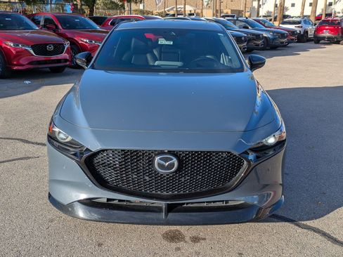 Used 2021 MAZDA MAZDA3 Hatchback w/Premium Plus Pkg image 8