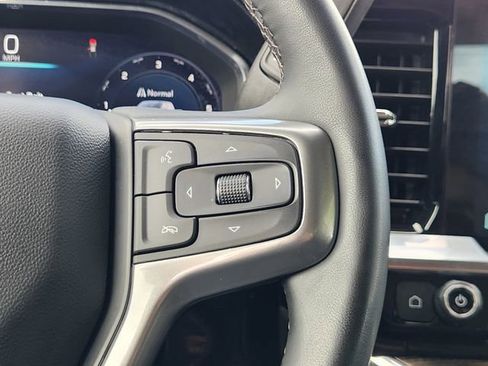 Used 2024 Chevrolet Silverado 1500 LT AWD/4WD image 29