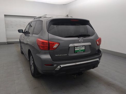 Used 2020 Nissan Pathfinder S image 5