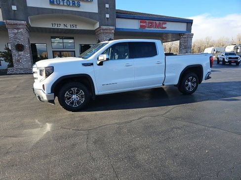 Used 2024 GMC Sierra 1500 SLE image 42