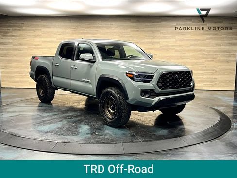 Used 2023 Toyota Tacoma TRD Off-Road w/ TRD Premium Off Road Package AWD/4WD image 1